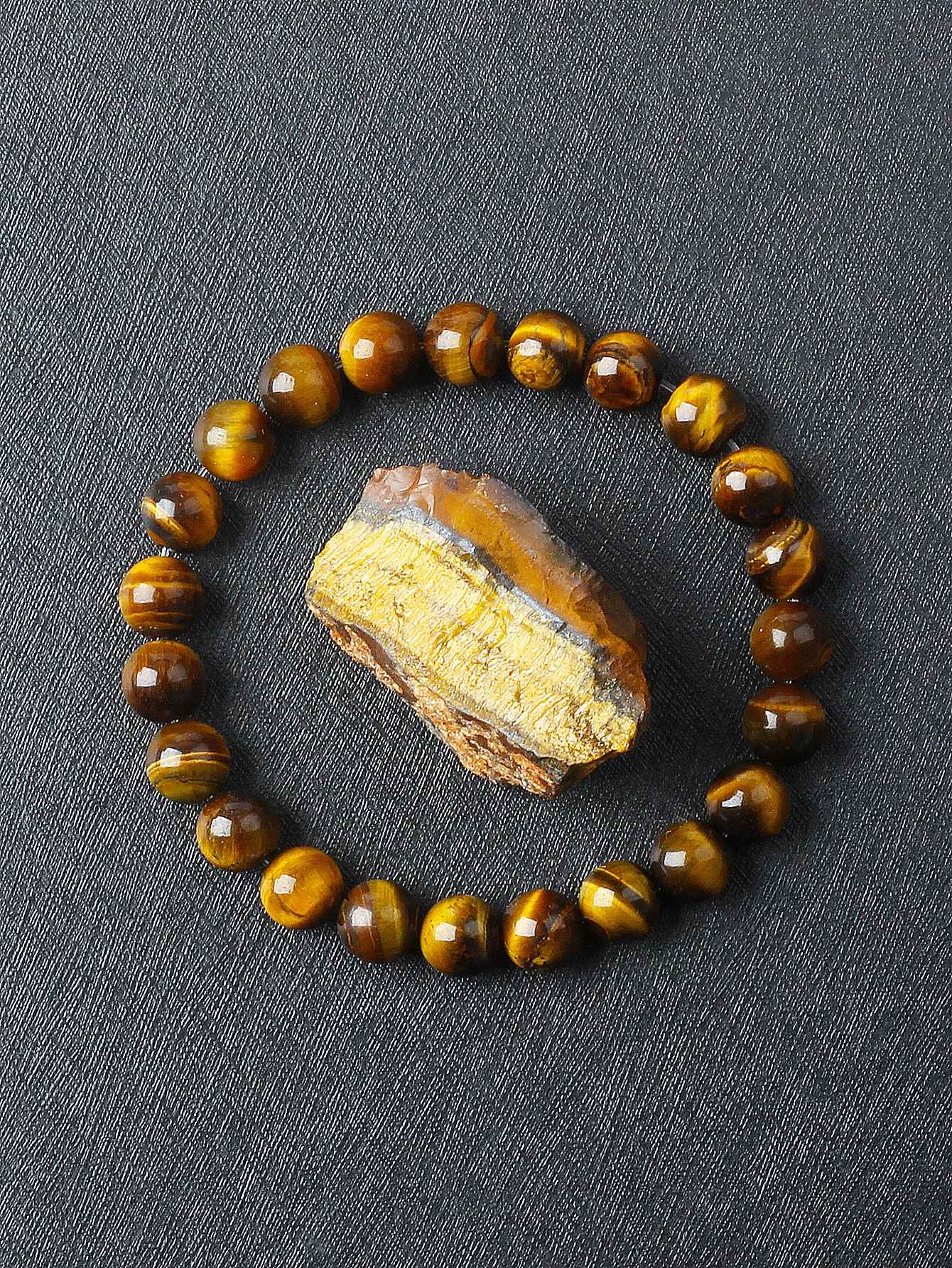 Evania - Symbol för Styrka och säkerhet